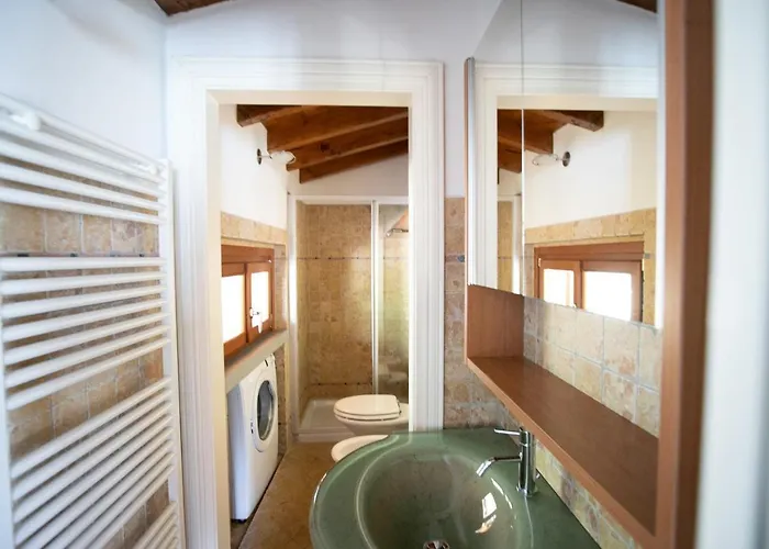 Iseolakerental - La Stallina - Monte Isola