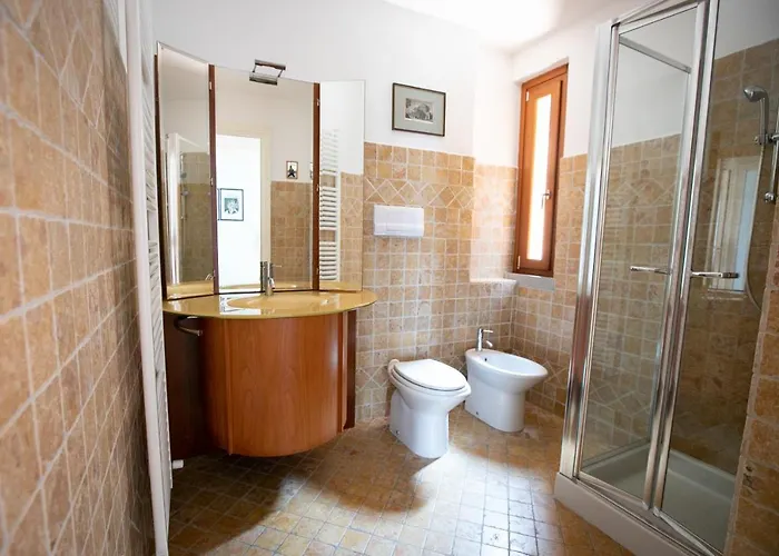 Iseolakerental - La Stallina - Monte Isola